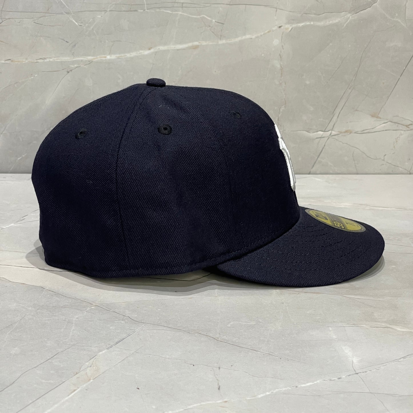59FIFTY NY YANKEES NAVY UNDERVISOR GREEN PATCH GOLD LATERAL 1951