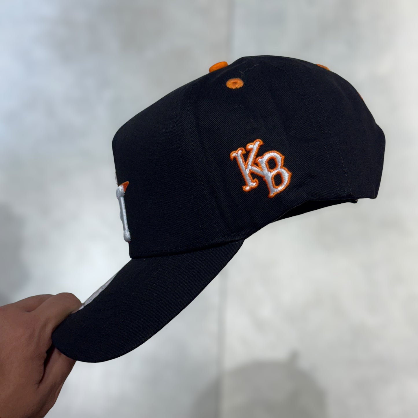 DODGERS AND ASTROS EDITION KB BLACK ORANGE