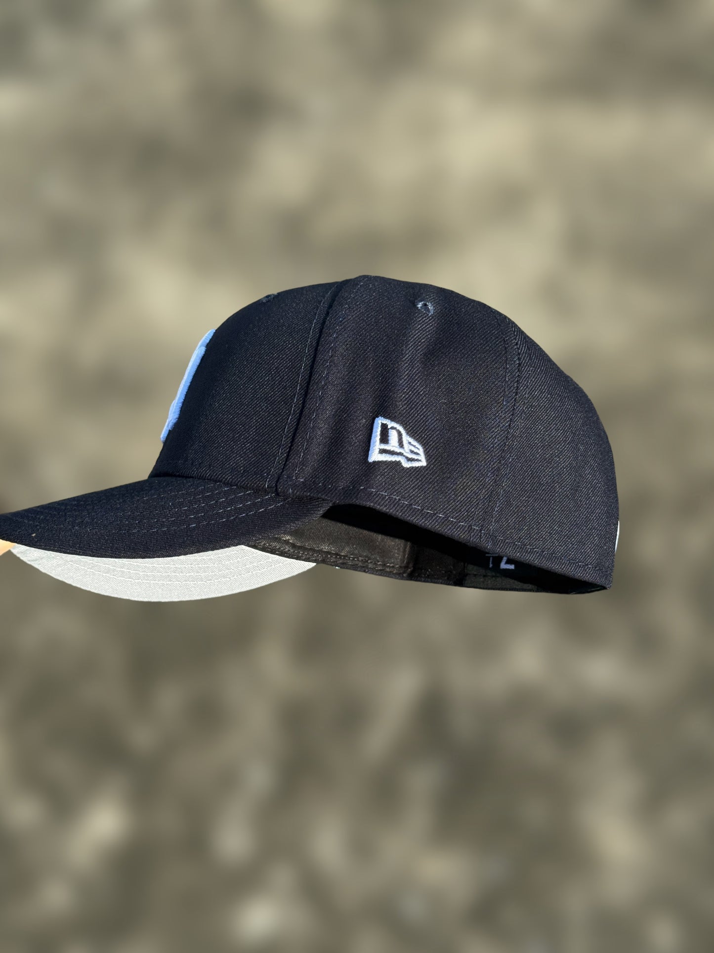 59FIFTY NY STATUE