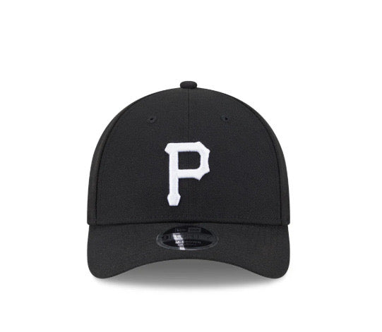 9FORTY M-CROWN PIRATES BLACK WHITE LOGO