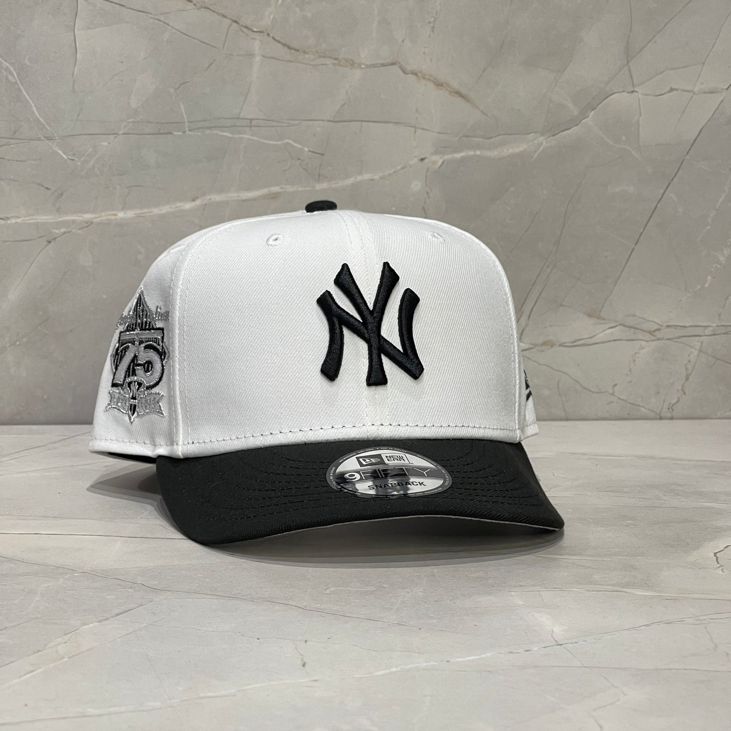 9FIFTY NY YANKEES BLACK/WHITE 75TH