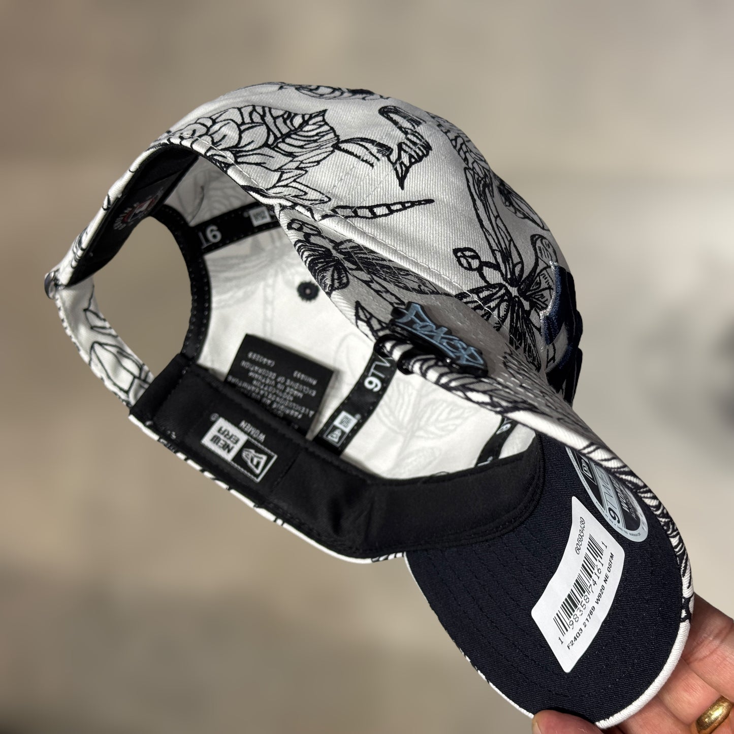 9TWENTY NY YANKEES FLORAL