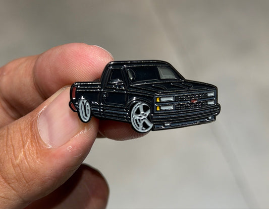 PIN METALICO CAMIONETA NEGRO
