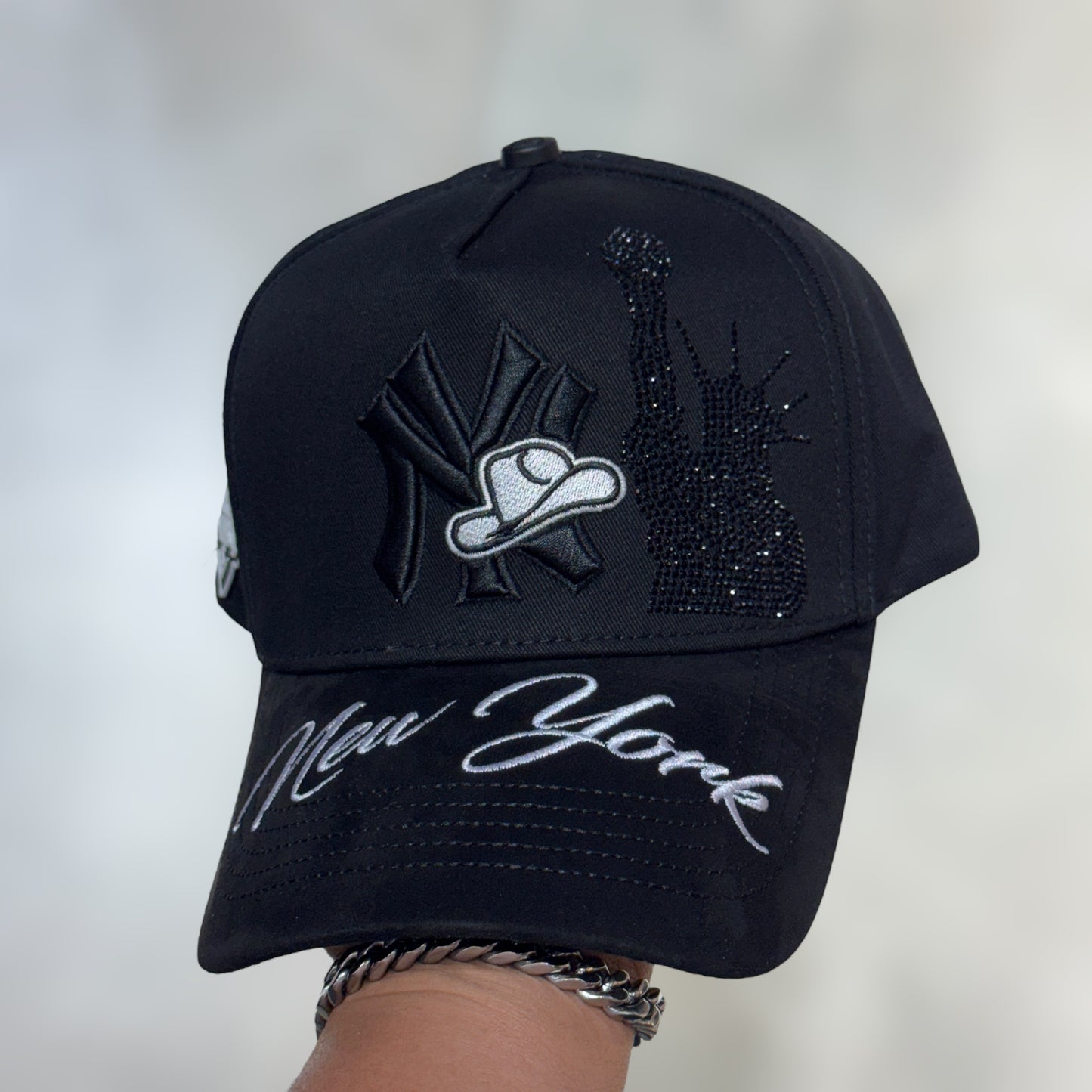 NY SOMBRERO / BÉLICA BOSS