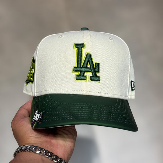 9FIFTY COLOR CHANGING LA DODGERS BEIGE GREEN VISOR WS 2020