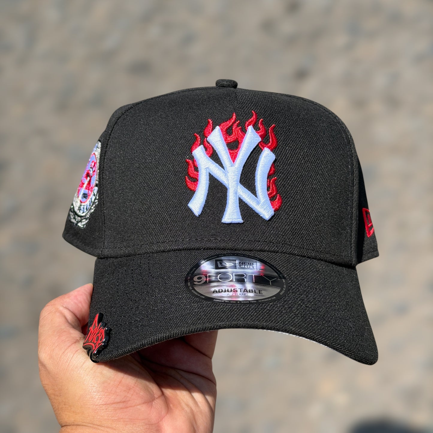 9FORTY NEW YORK YANKEES FLAMES