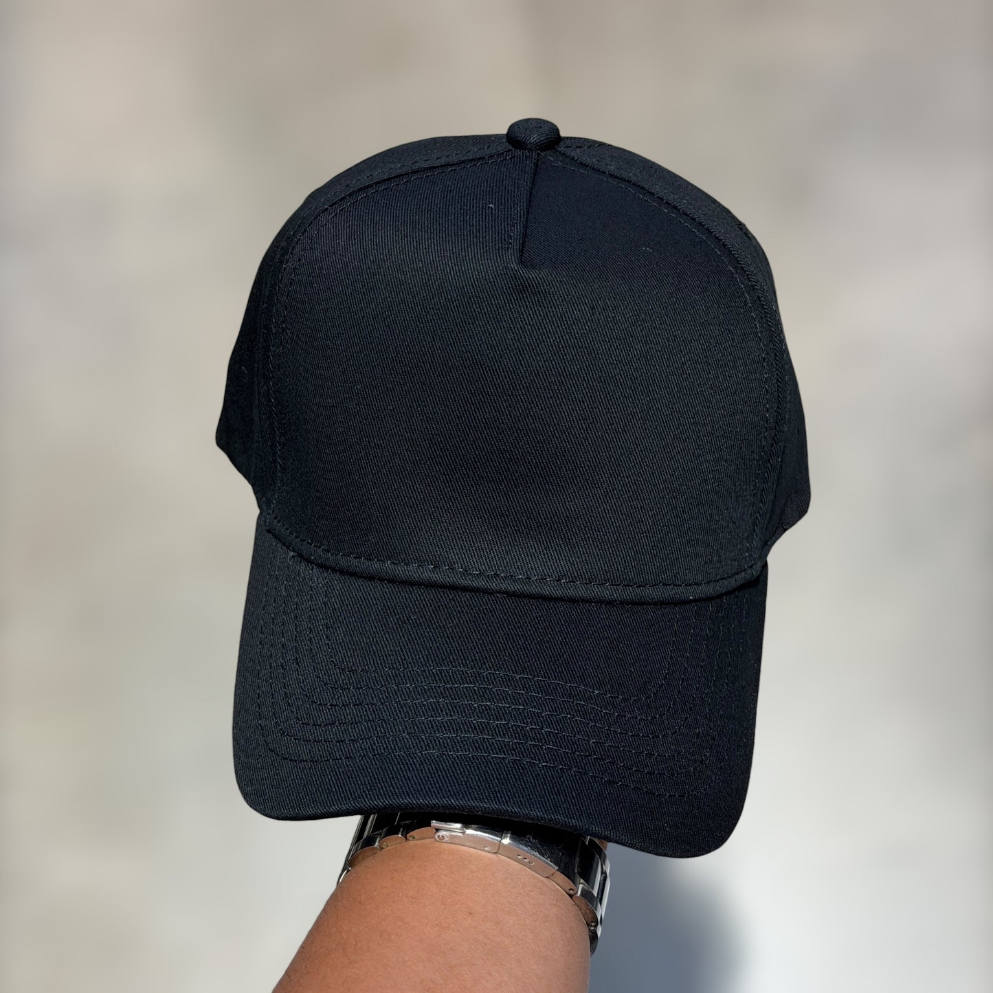 GORRA NEGRA llana para bordados