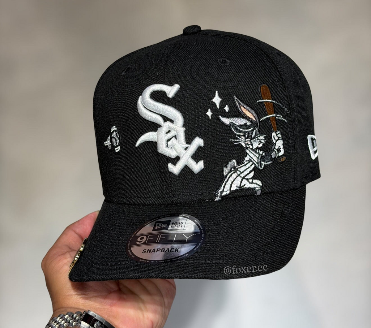 9FIFTY WHITE SOX BLACK BUG BUNNY LOONEY TUNES