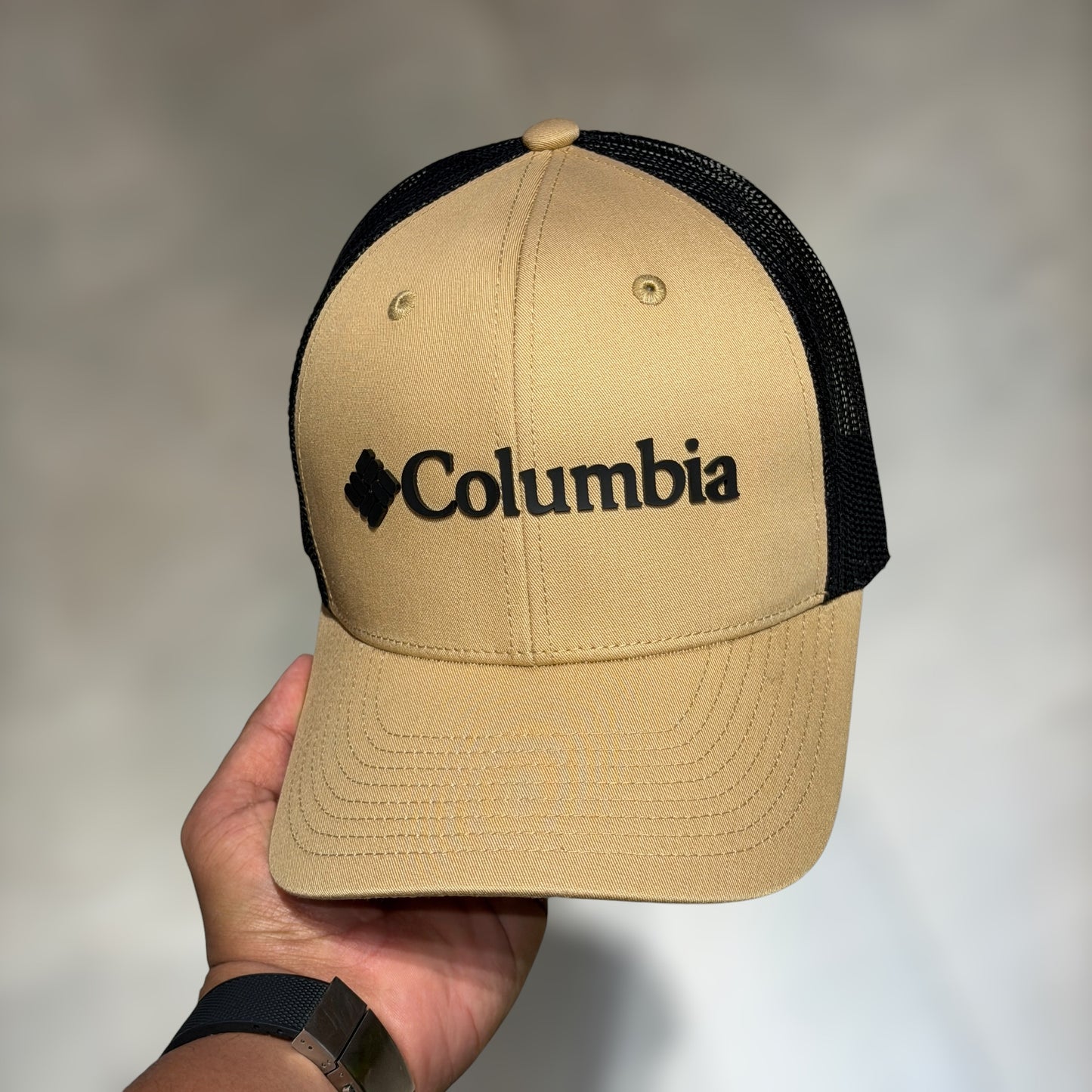 Columbia Beige black