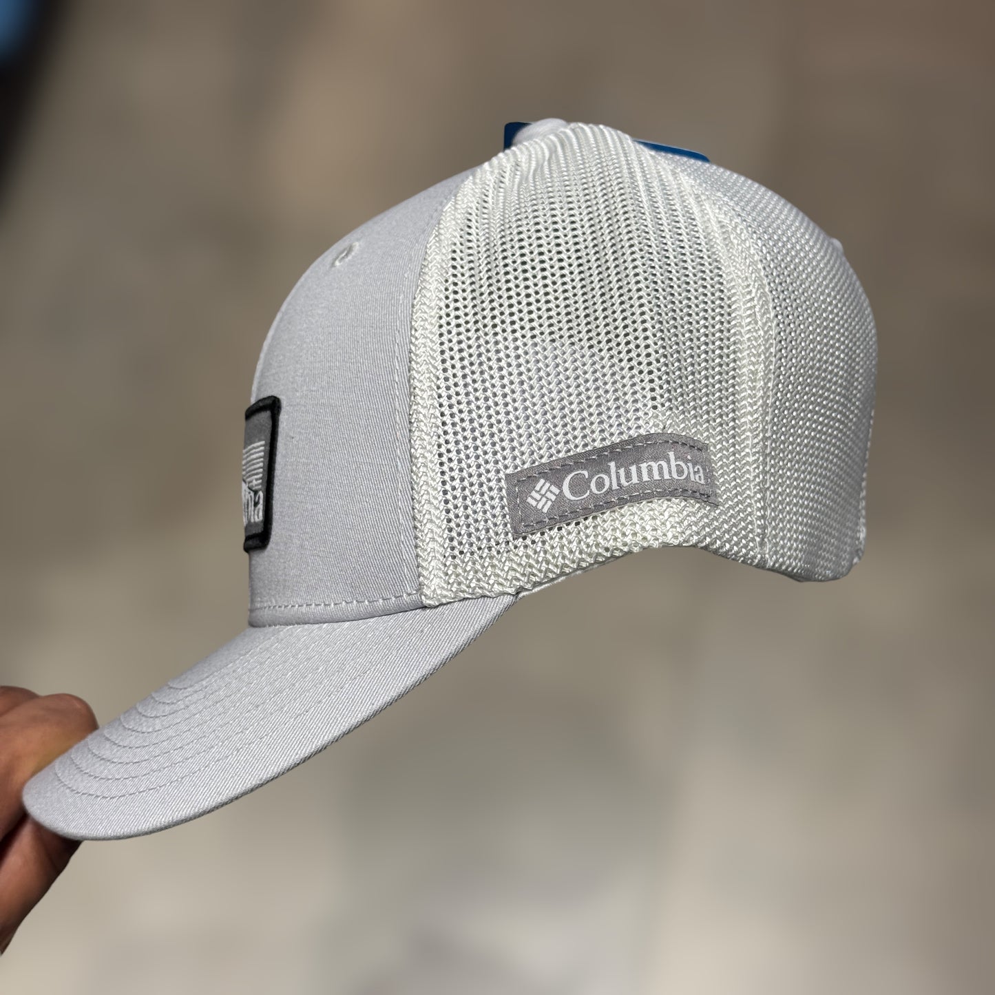 COLUMBIA GREY TRUCKER