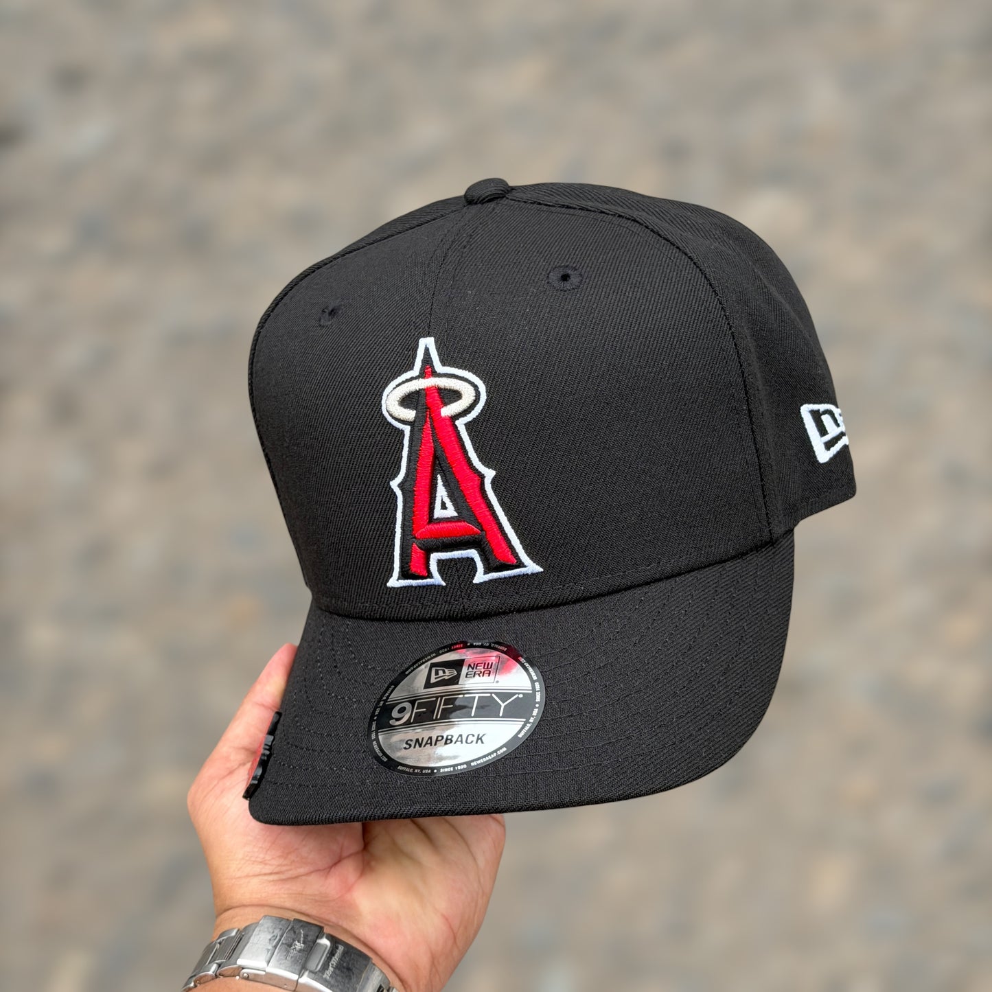 9FIFTY ANGELS BLACK RED LOGO