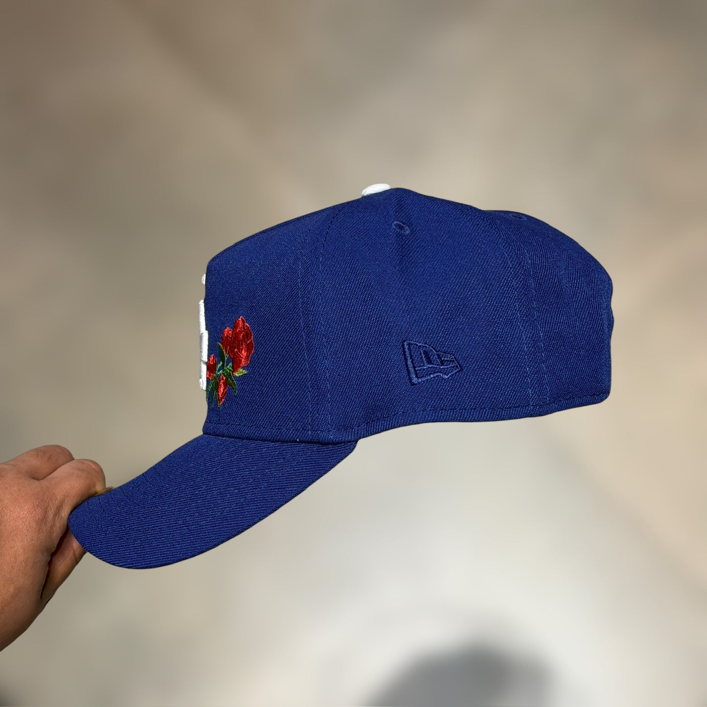 9FORTY A FRAME LA DODGERS ROYAL BLUE WS 2024 ROSE PATCH