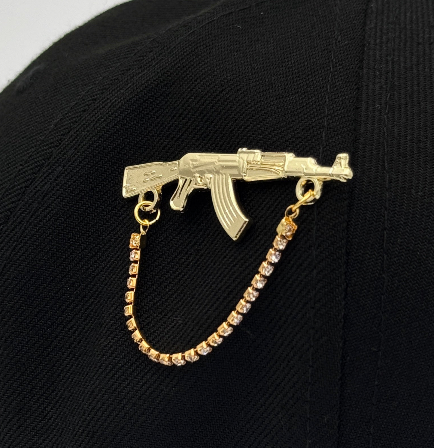 PIN AK47 CADENA CON PERLAS