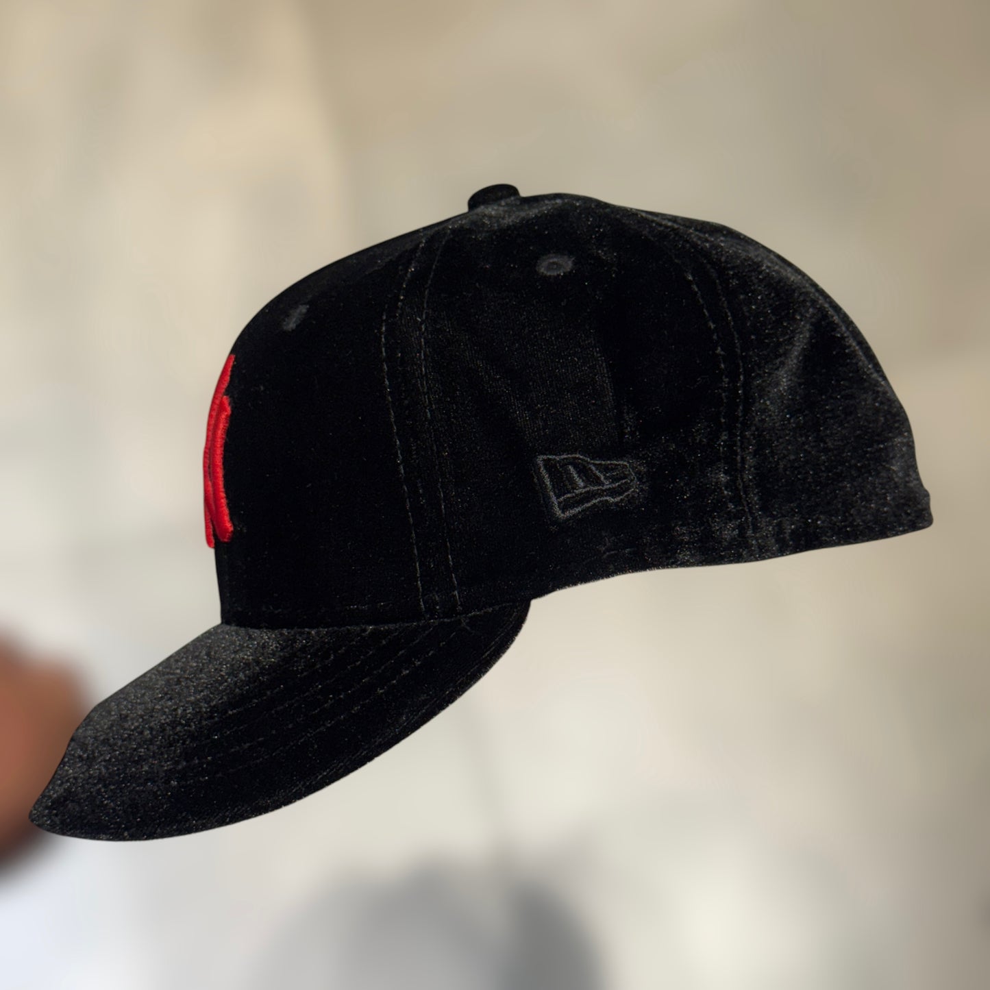 59FIFTY NY YANKEES BLACK TERCIOLELO RED LOGO WS 1999