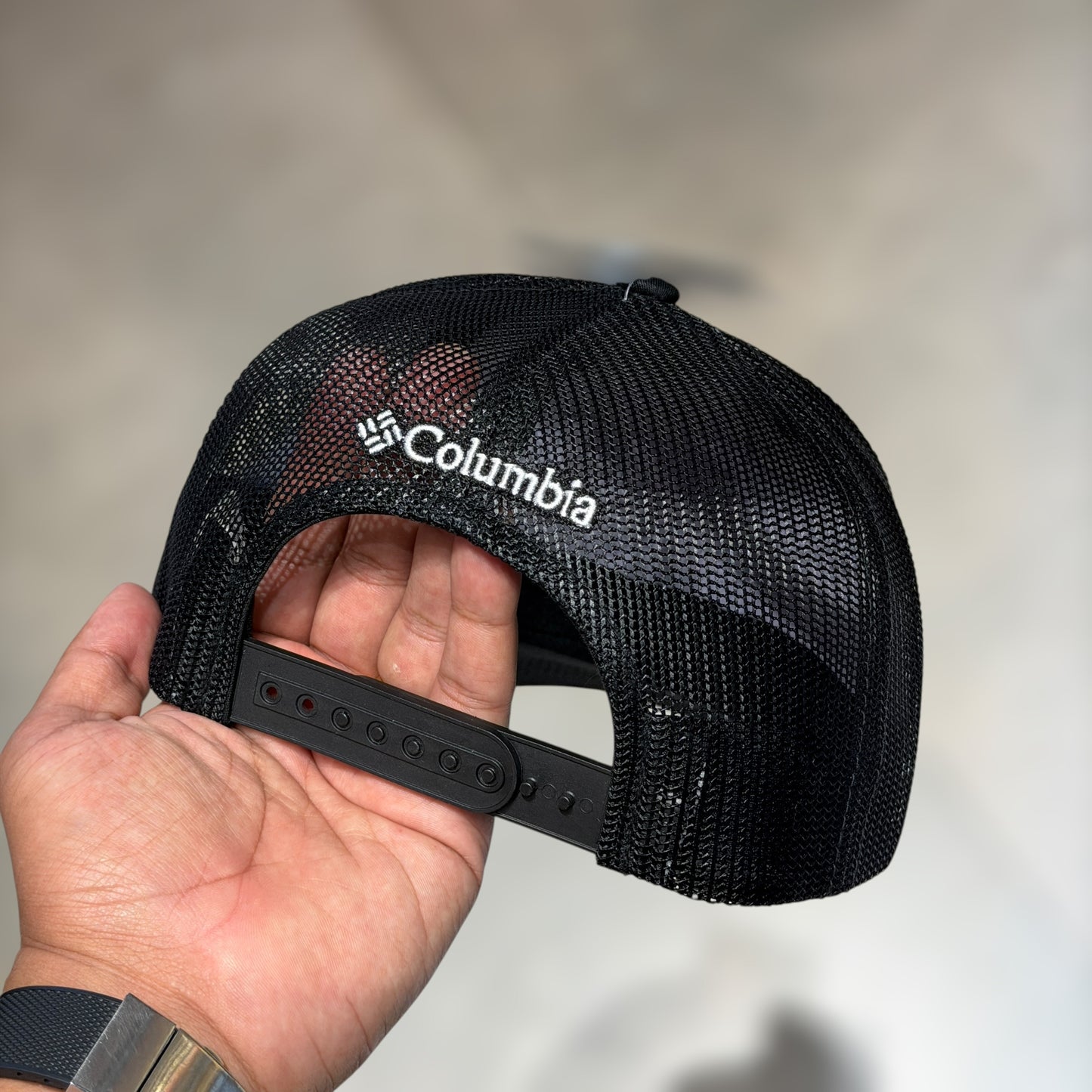 Columbia black white logo