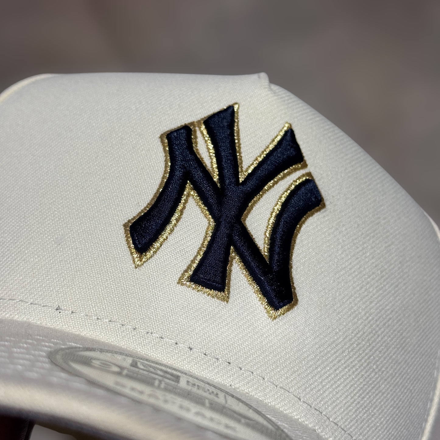 9FIFTY NY YANKEES BEIGE NAVY LOGO WS 1998