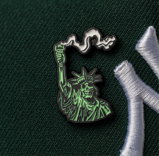 PIN METALICO ESTATUA LIBERTAD
