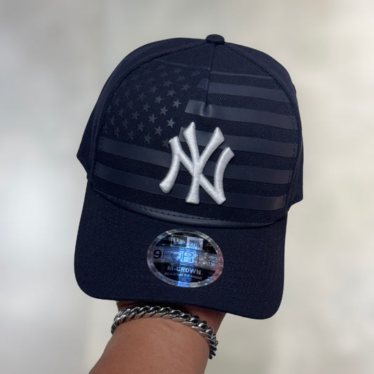 9FORTY NY YANKEES M-CROWN NAVY FLAG
