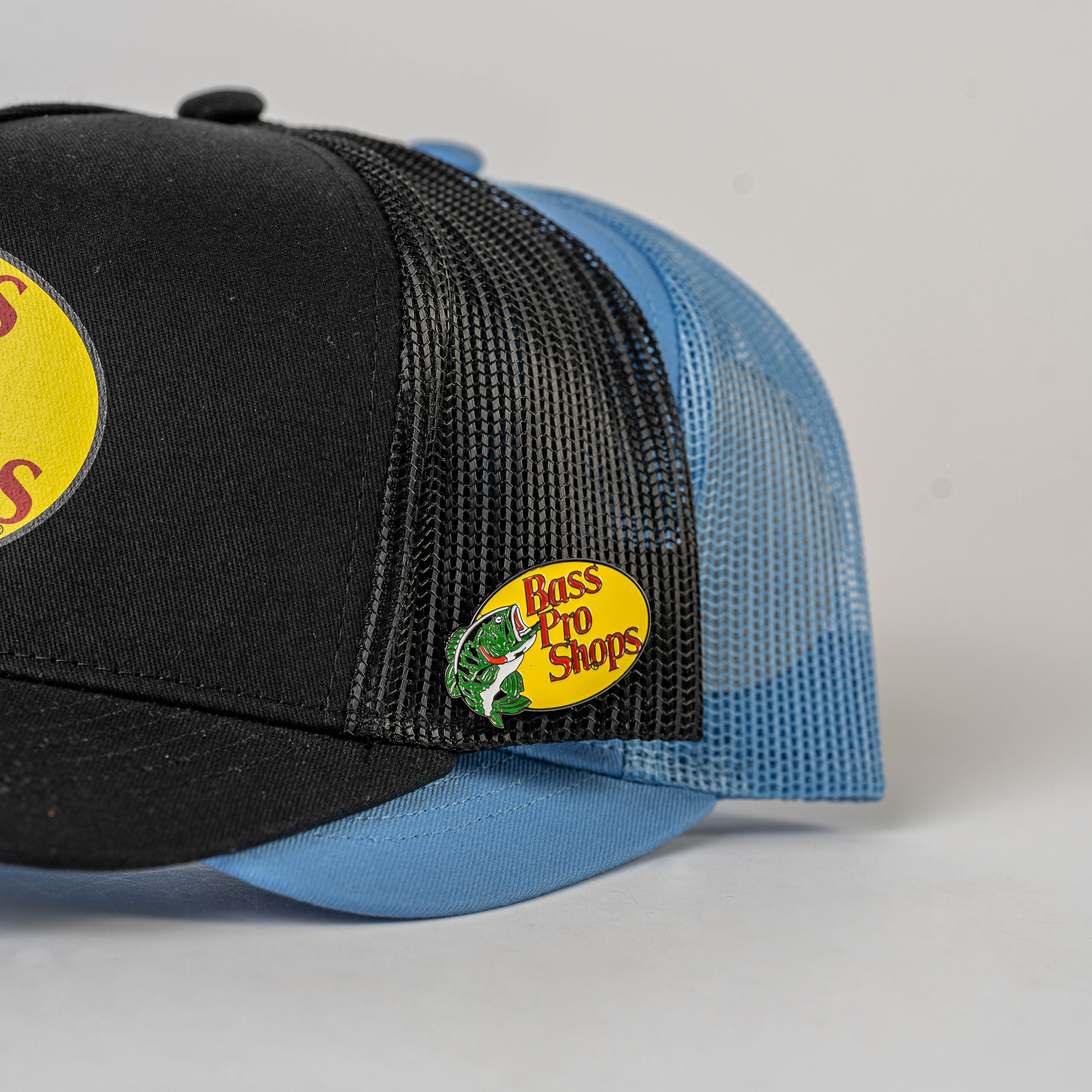 PIN BASSPROSHOPS – Foxer