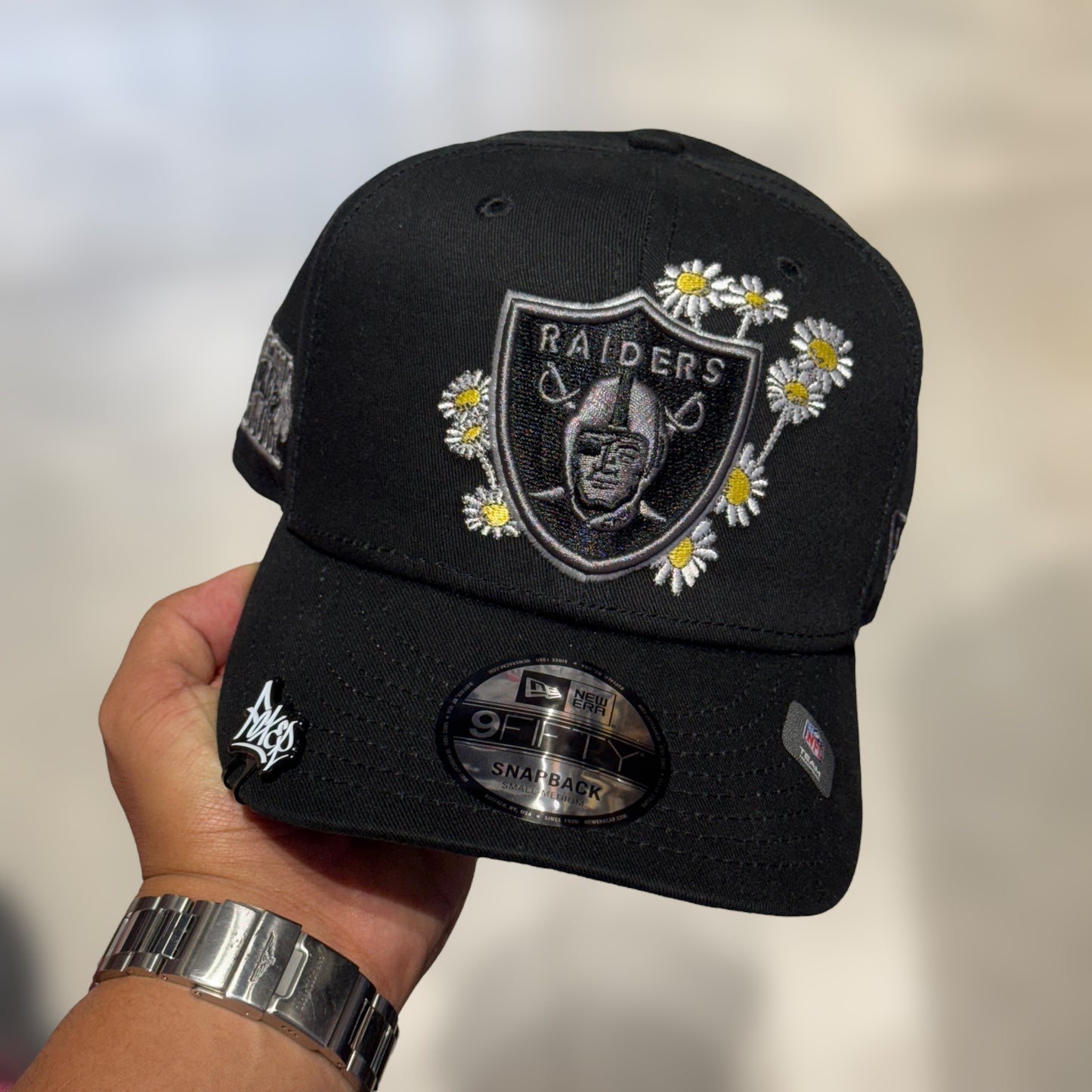 9FIFTY RAIDERS ROSES LOGO