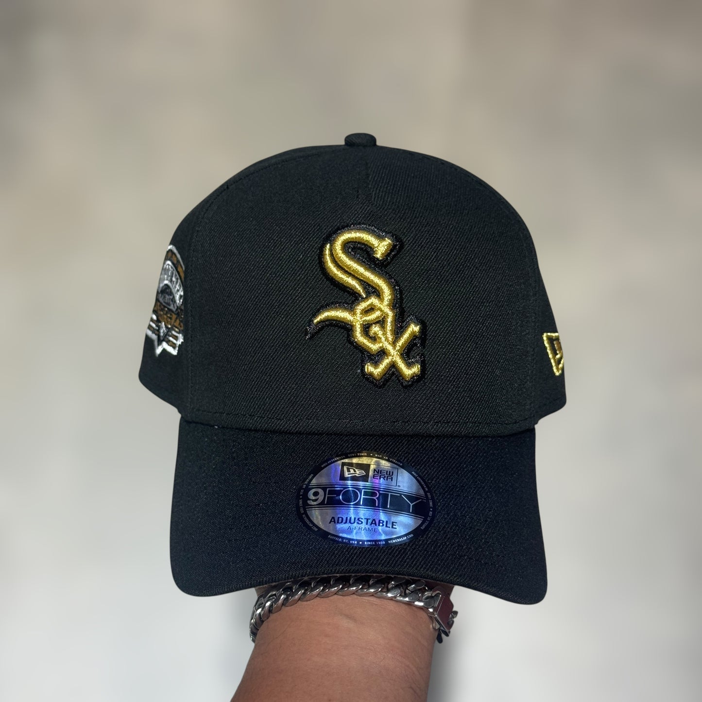 9FORTY A FRAME WHITE SOX BLACK GOLD LOGO 1991