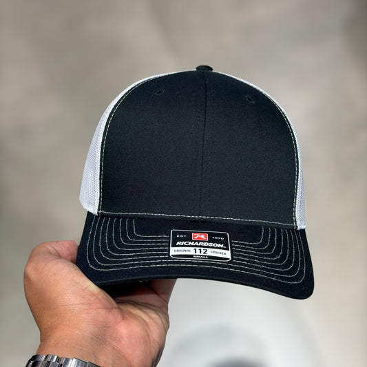 GORRA RICHARDSON B/N llana para bordados