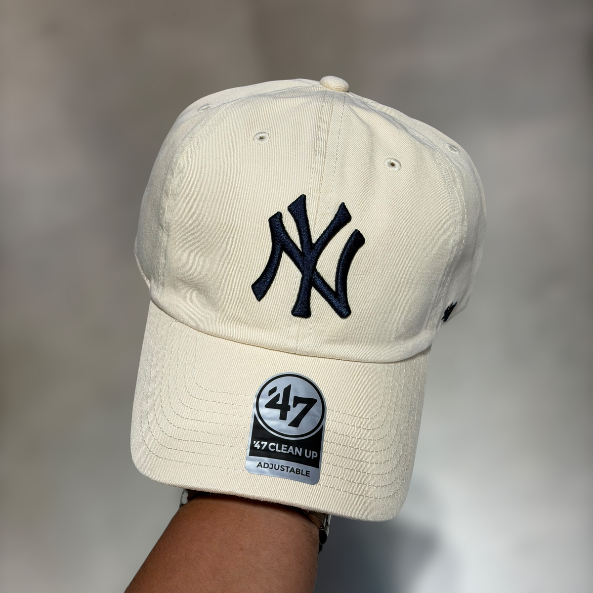 47 brand Clean Up NY YANKEES OFF WHITE