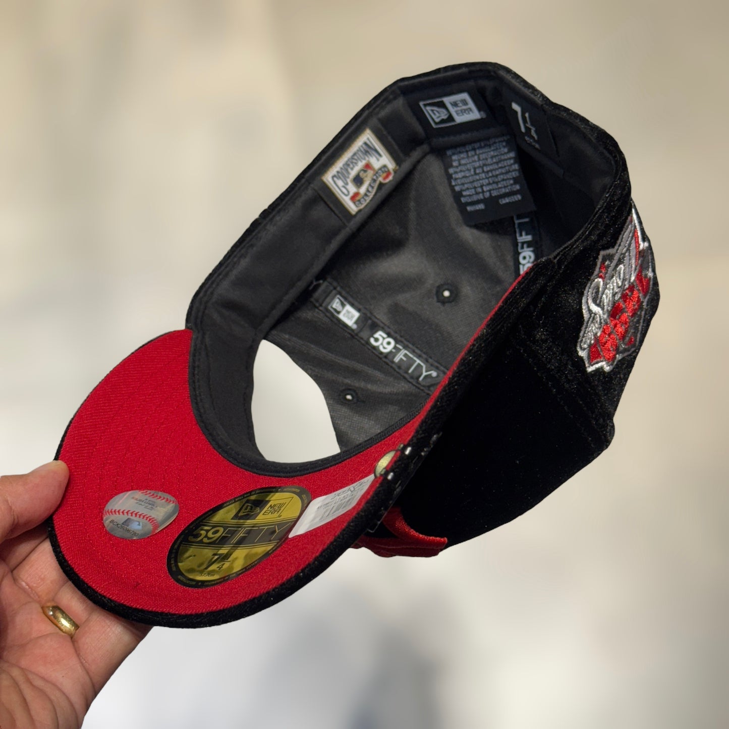 59FIFTY NY YANKEES BLACK TERCIOLELO RED LOGO WS 1999