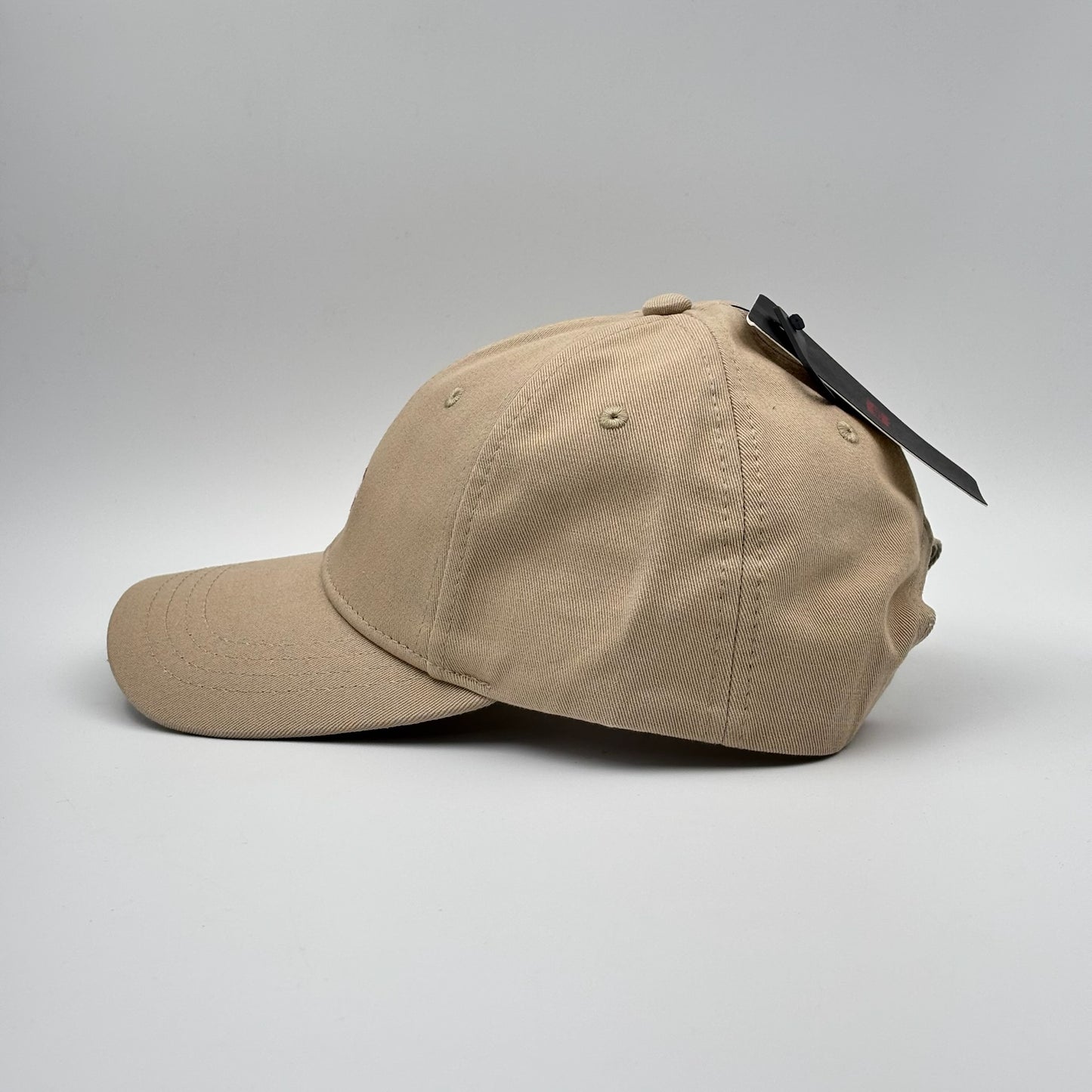 LEVIS CAQUI RED LOGO