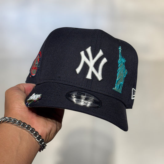 9FIFTY NY YANKEES NAVY STATUE