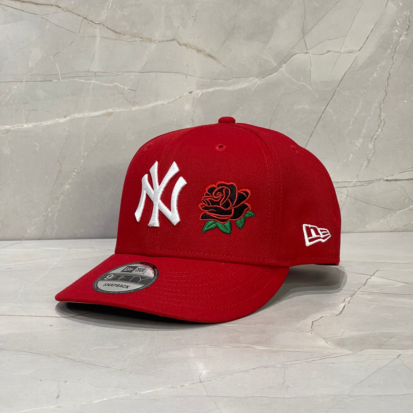 9FIFTY NY YANKEES RED ROSE
