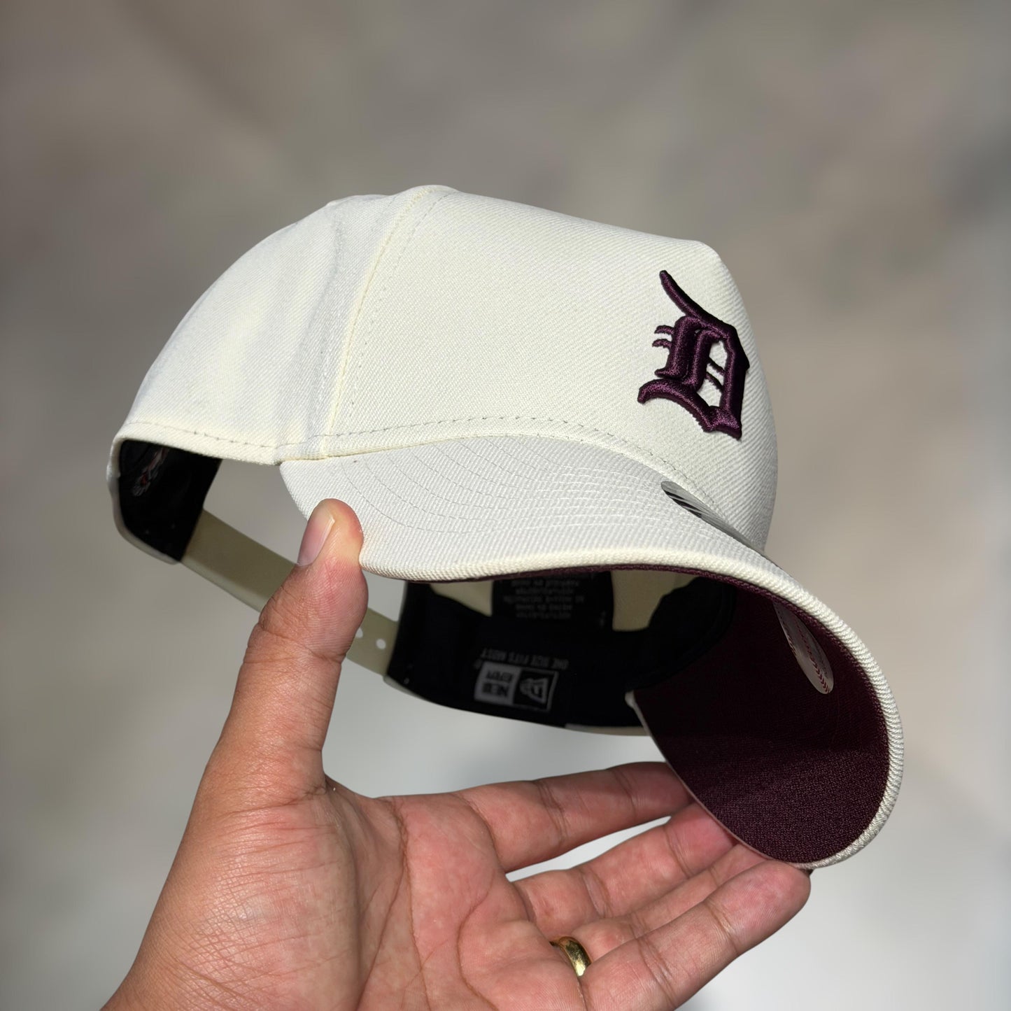 9FORTY A FRAME DETROIT TIGER CREAM COLLETION