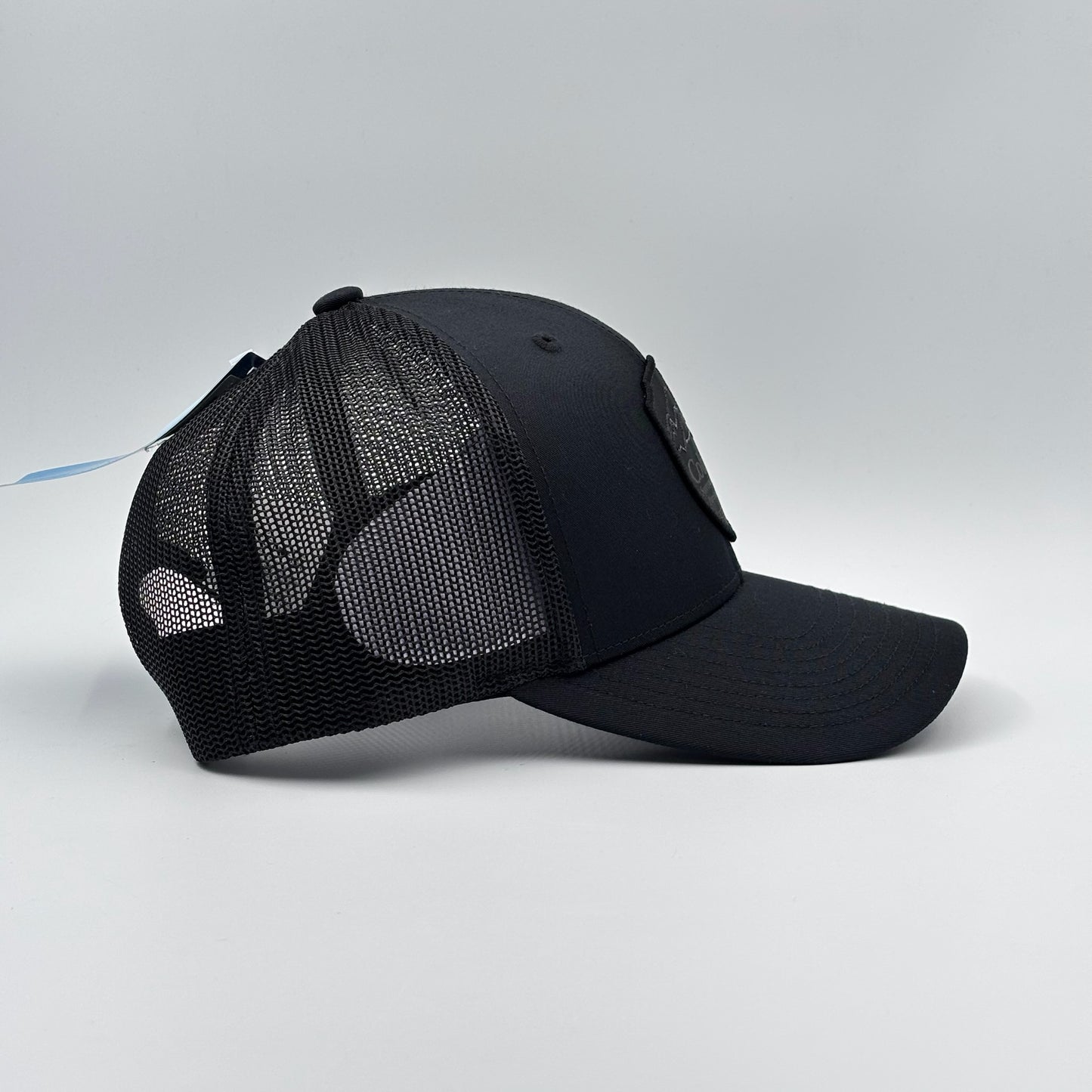 COLUMBIA BLACK ON BLACK