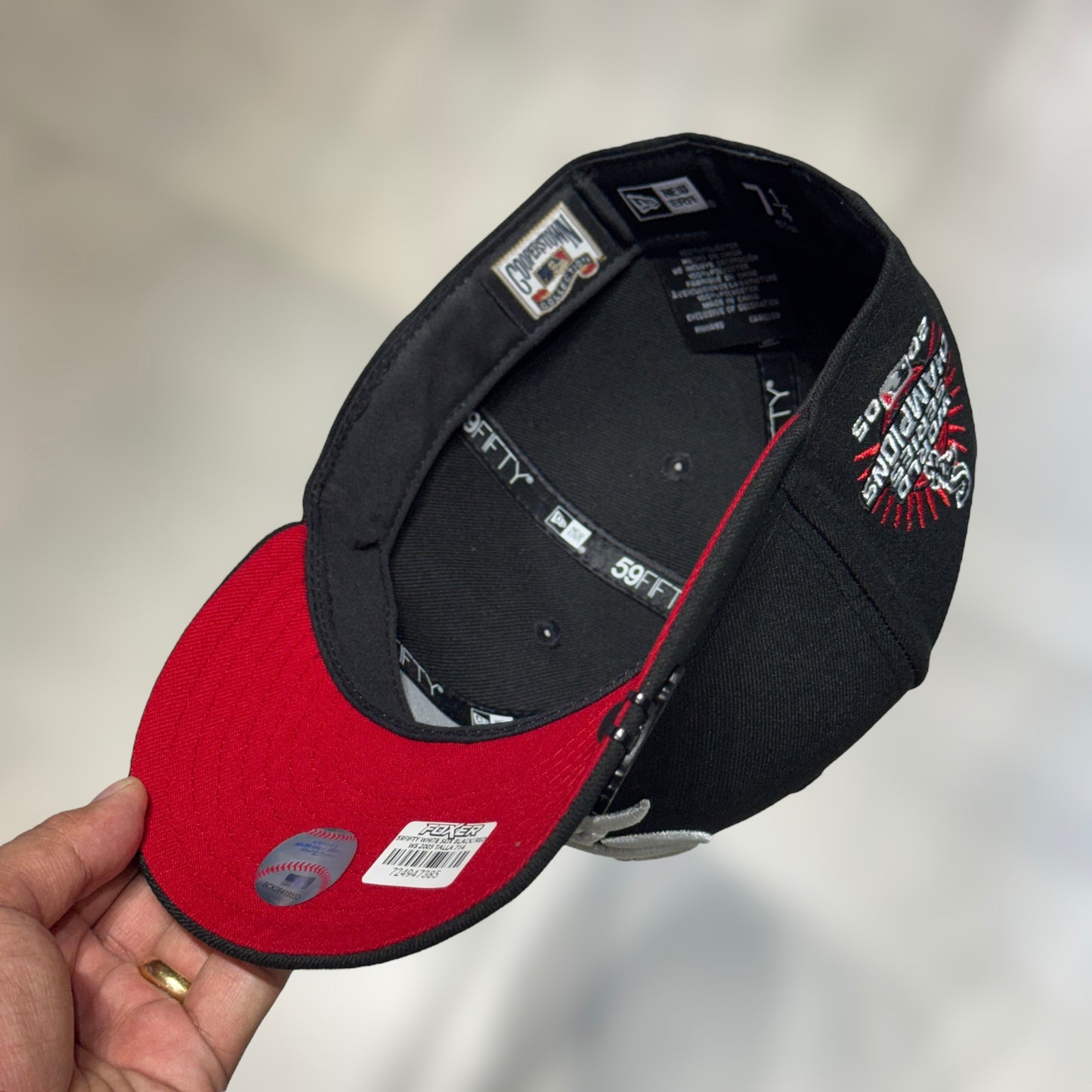 59FIFTY WHITE SOX BLACK UNDERVISOR RED WHITE LOGO 2005