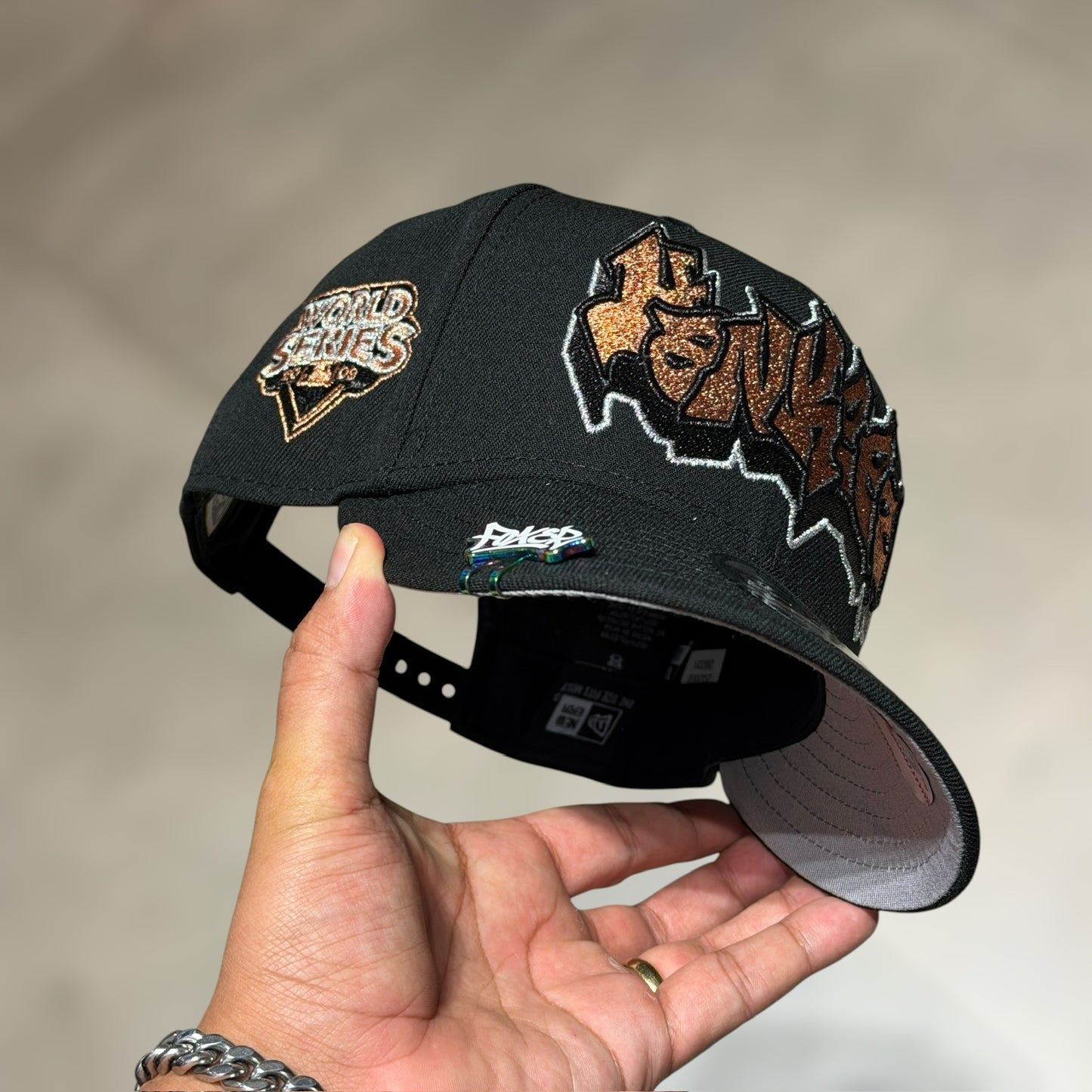 9FIFTY NY YANKEES BLACK BRONCE LOGO WS 2009