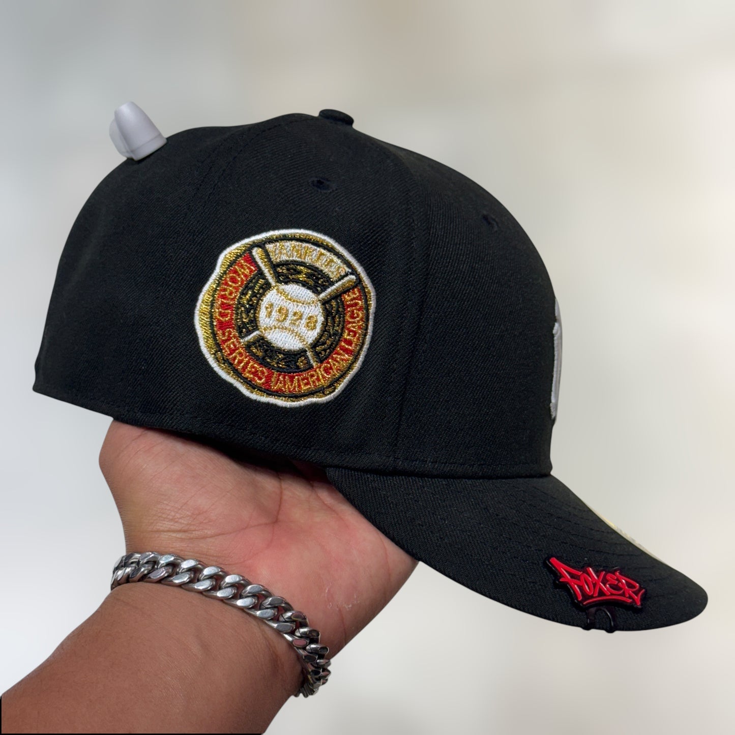 59FIFTY YY YANKEES BLACK STATUE RED PATCH 1998