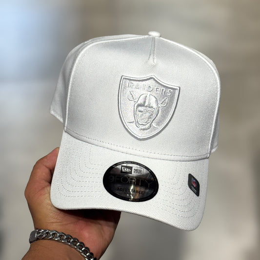 9FORTY AFRAME RAIDERS WHITE CLASIC