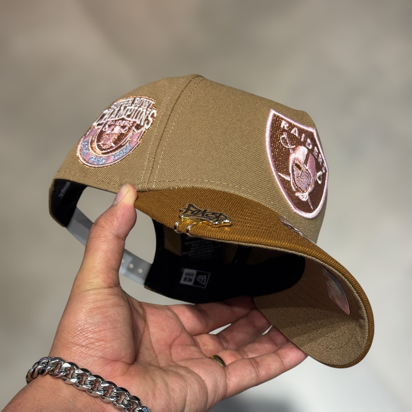 9FORTY RAIDERS CAQUI BROWN VISOR CHAMPIONS