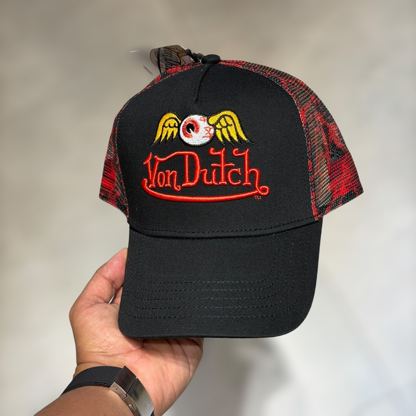 Von Dutch black