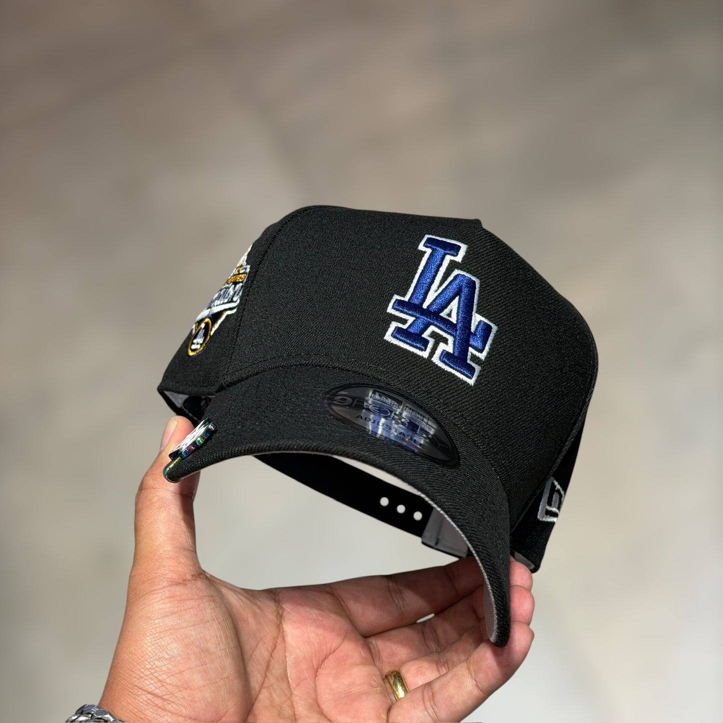 9FORTY A FRAME LA DODGERS BLACK BLUE LOGO