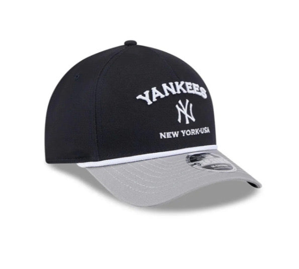 9FORTY M-CROWN NY YANKEES NAVY GRAY VISOR