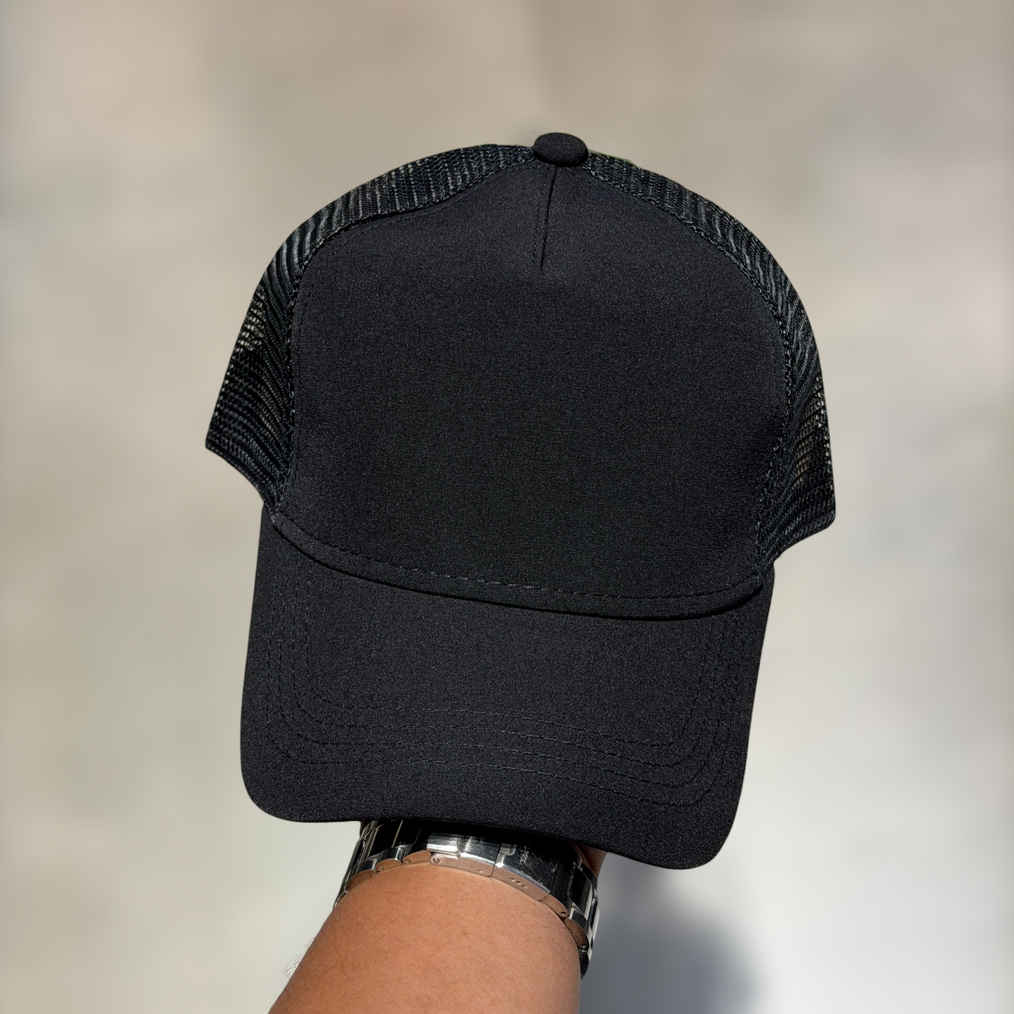 GORRA NEGRA llana para bordados