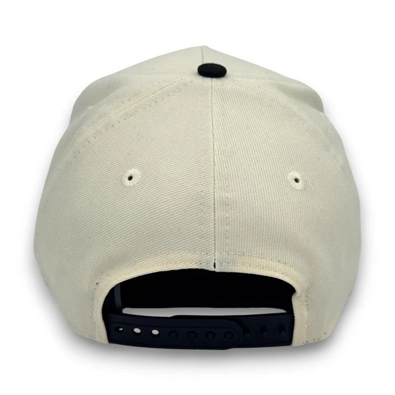 9FORTY A FRAME NY YANKEES BEIGE BLACK VISOR WS 1999 CORAZÓN ROSA