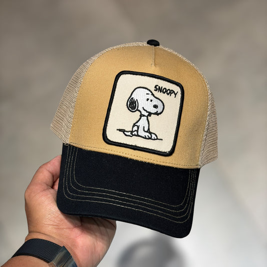 Snoopy caqui black visor