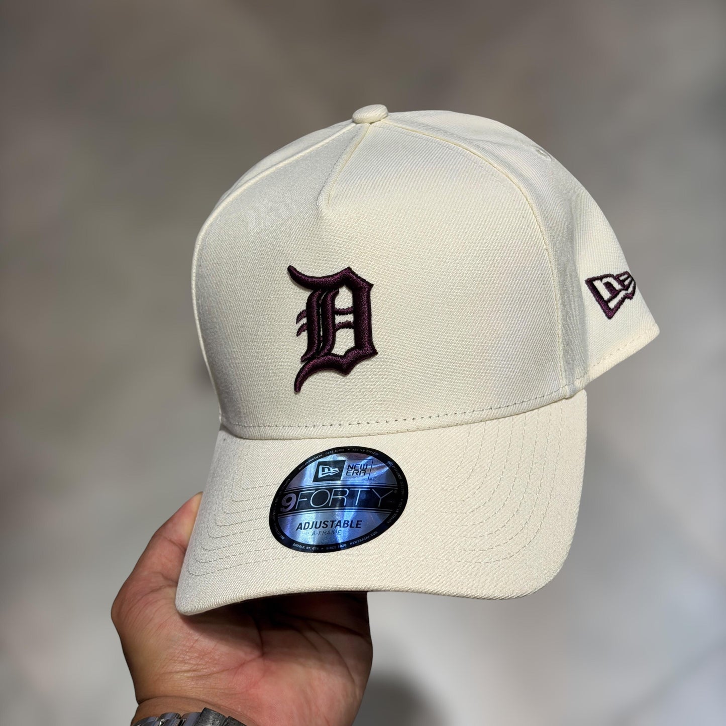9FORTY A FRAME DETROIT TIGER CREAM COLLETION