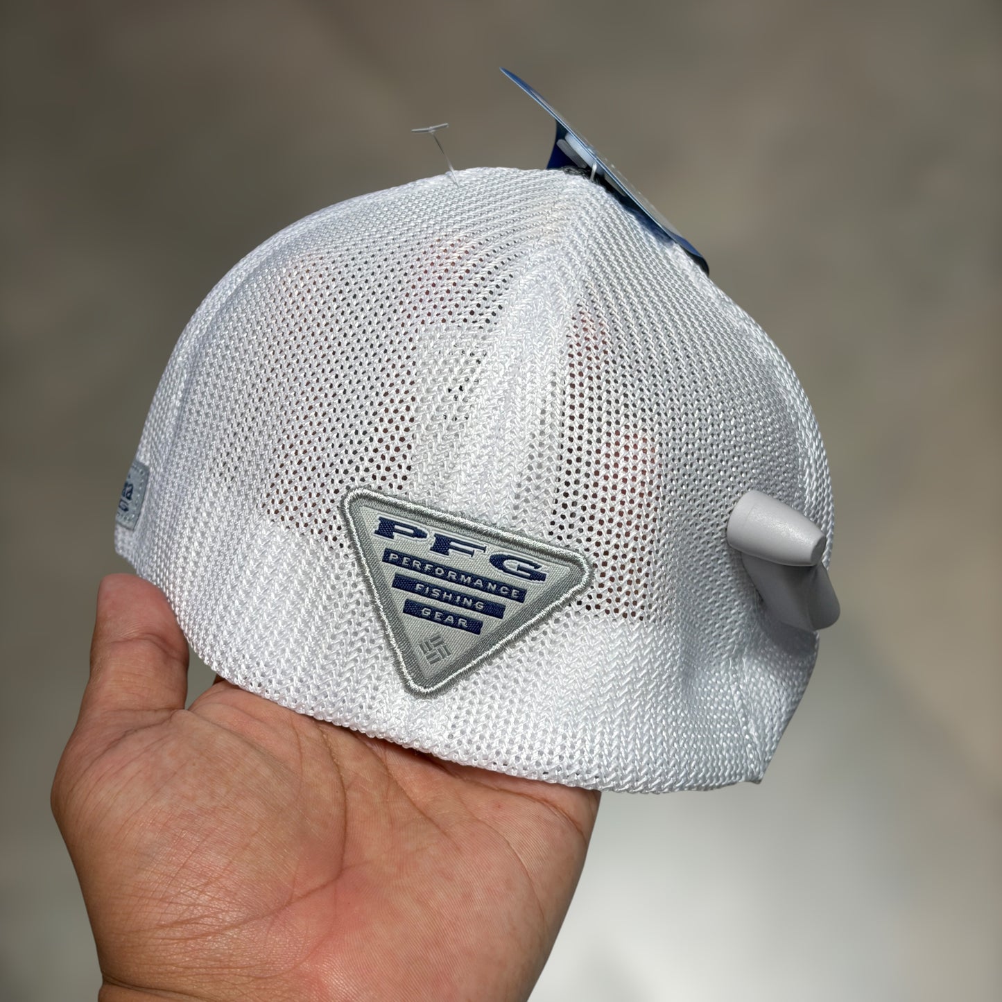 Columbia PFG cerrada grey white mesh