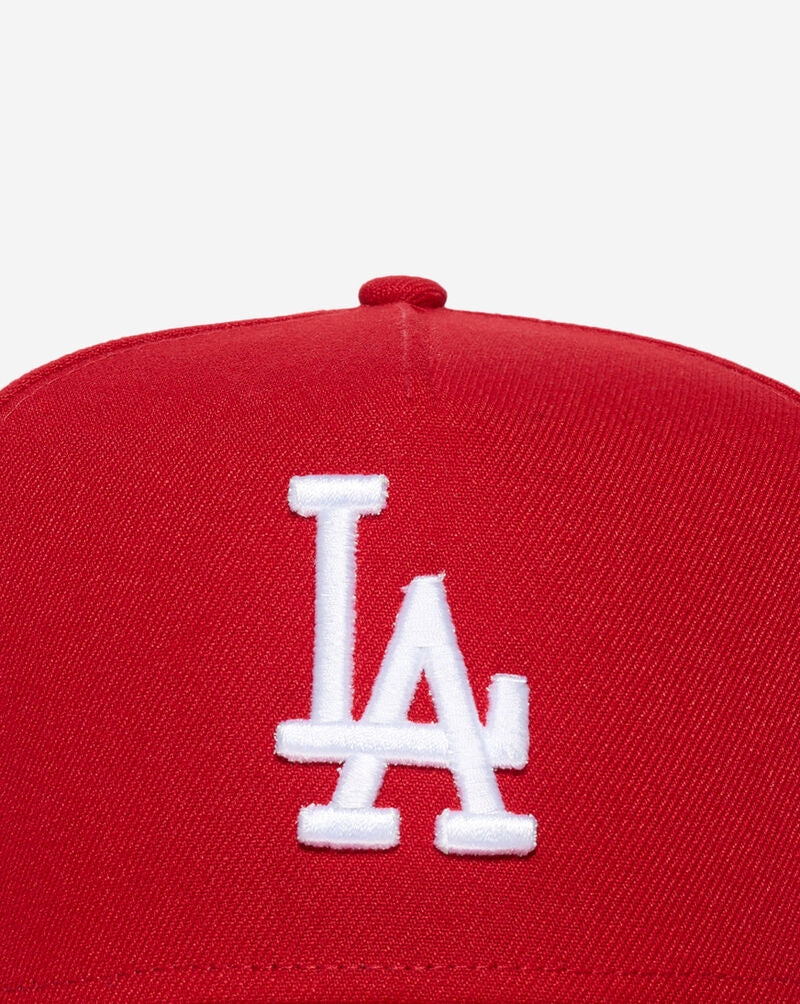 9FIFTY LOS ANGELES DODGERS LA RED PRE CURVED