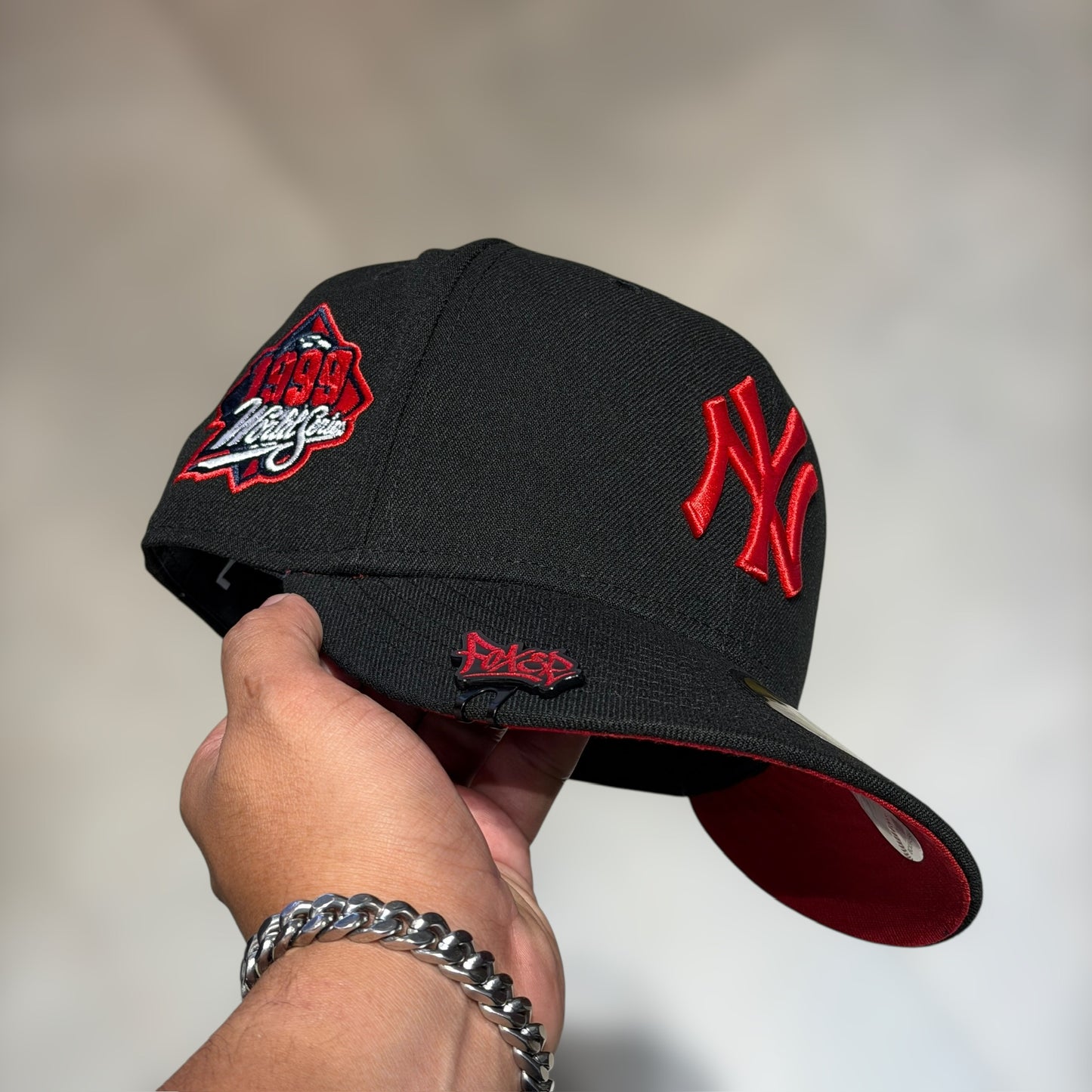 59FIFTY NY YANKEES BLACK/RED WS 1999