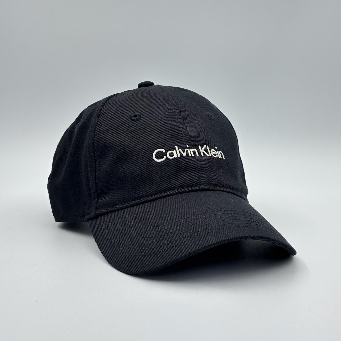 CALVIN KLEIN BLACK WHITE LOGO
