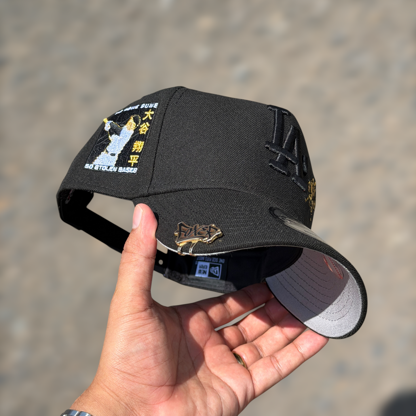 9FORTY LOS ANGELES DODGERS BLACK ON BLACK GOLD FLOWER